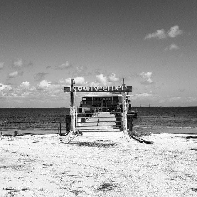 Rod and Reel Pier